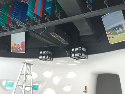 NEC新品激光商務(wù)投影機(jī)點(diǎn)亮蒙牛展廳，引領(lǐng)商務(wù)投影市場新潮流